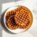 Mittelmeer-Hühnersuppe: Leicht, aromatisch und herzhaft