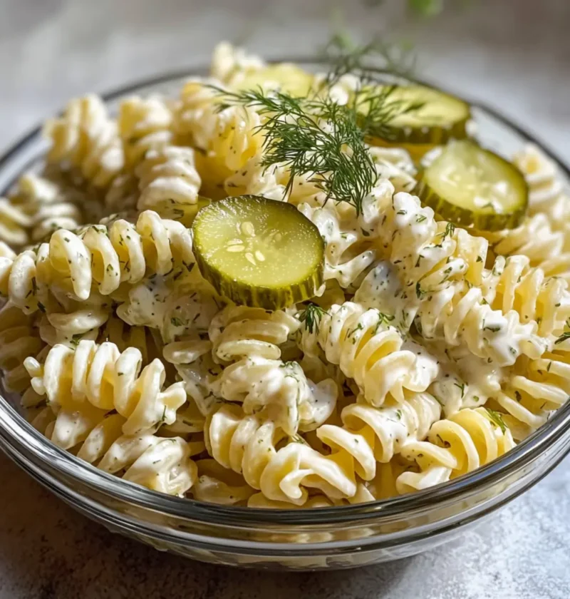Einfacher Dill-Pickle-Pasta-Salat für warme Tage 13 Einfacher Dill-Pickle-Pasta-Salat